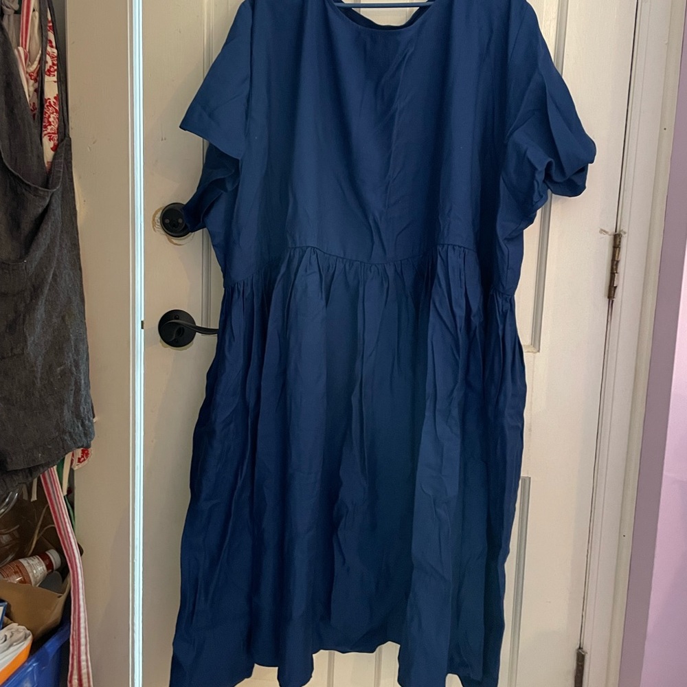 NWT Tradlands linen Nico dress in cobalt 4x